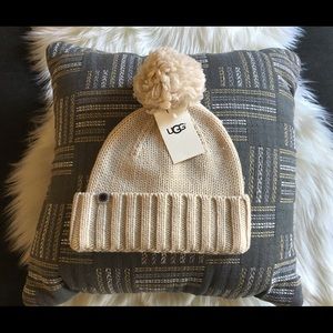UGG Wool Blend Pom Pom Beanie